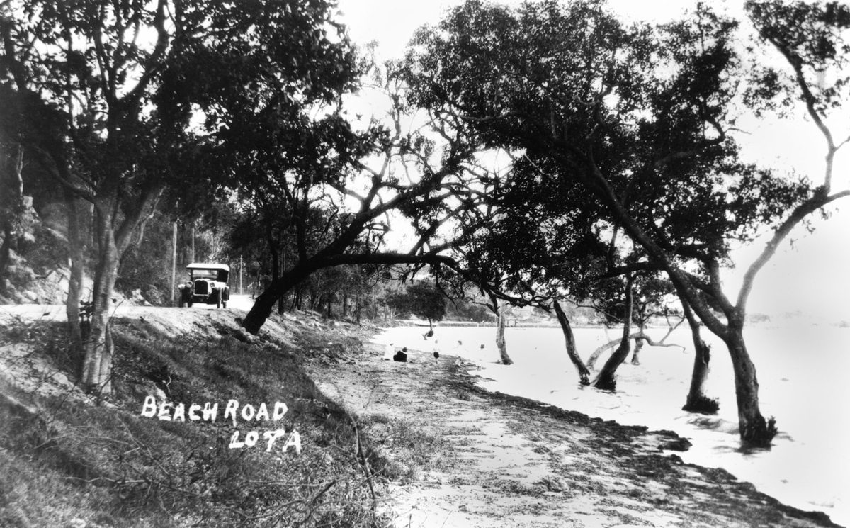 Foreshore at Lota Beach, Lota, Brisbane, 1923