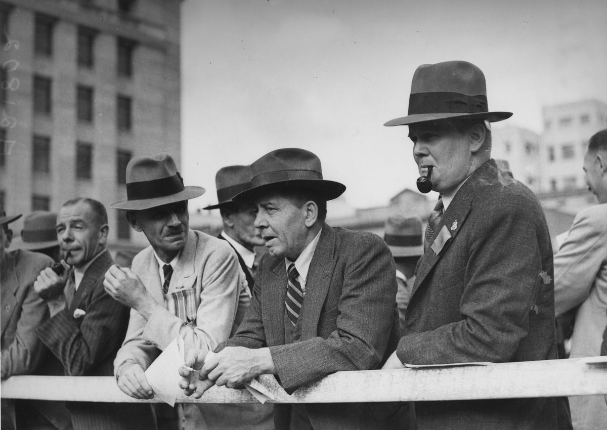 Group of men at the Anzac Day observance, Shrine of Remembrance, Anzac Square, Brisbane, 1937