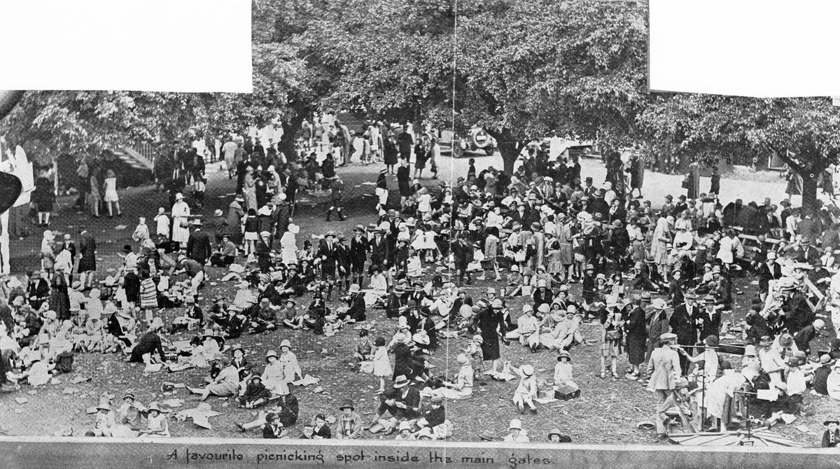 Inside the main gate at the Brisbane Showgrounds, 1928