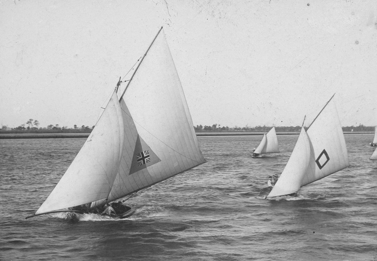 Yacht racing, Brisbane, 1899