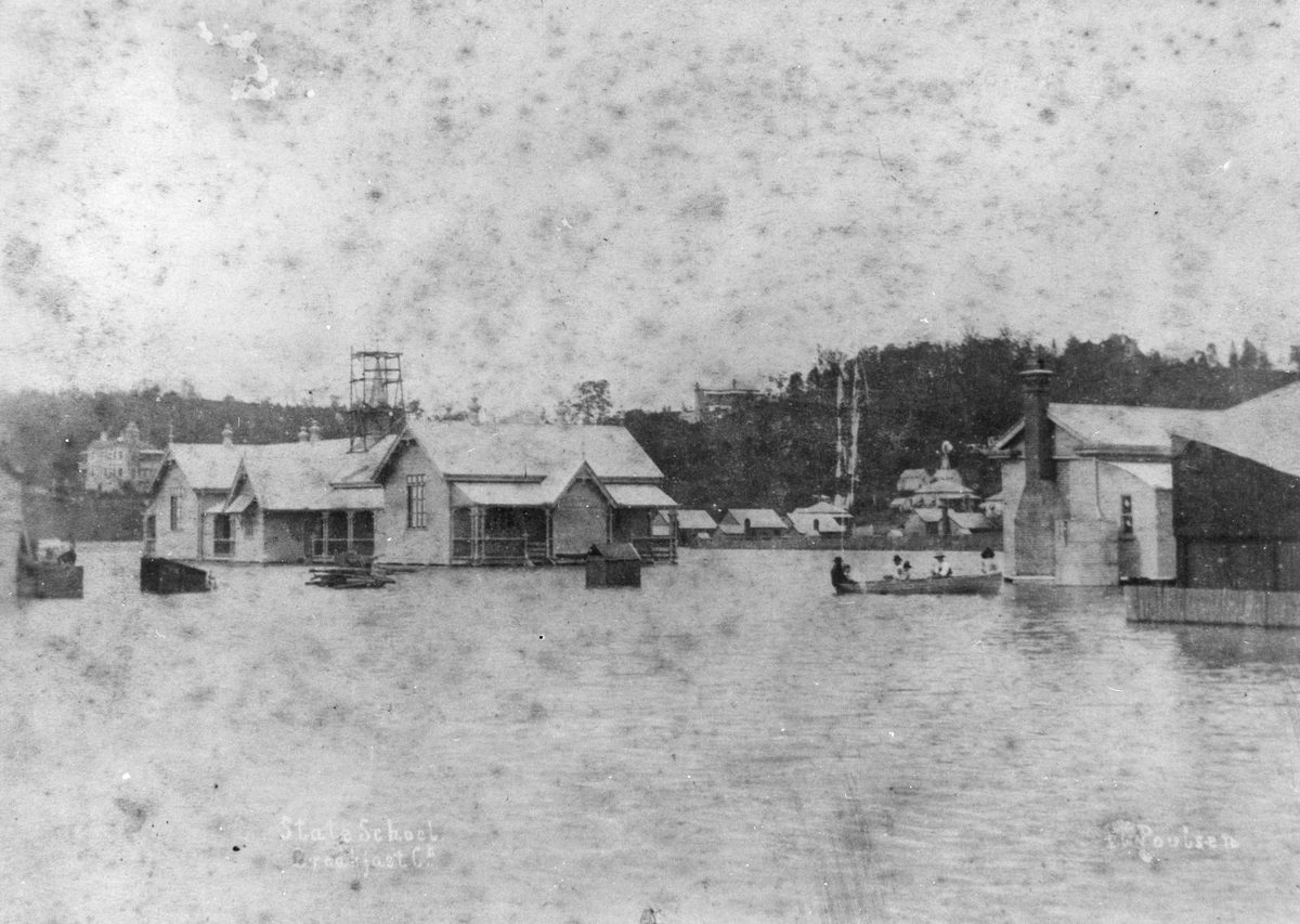 Breakfast Creek in flood, Brisbane, Queensland, 1890