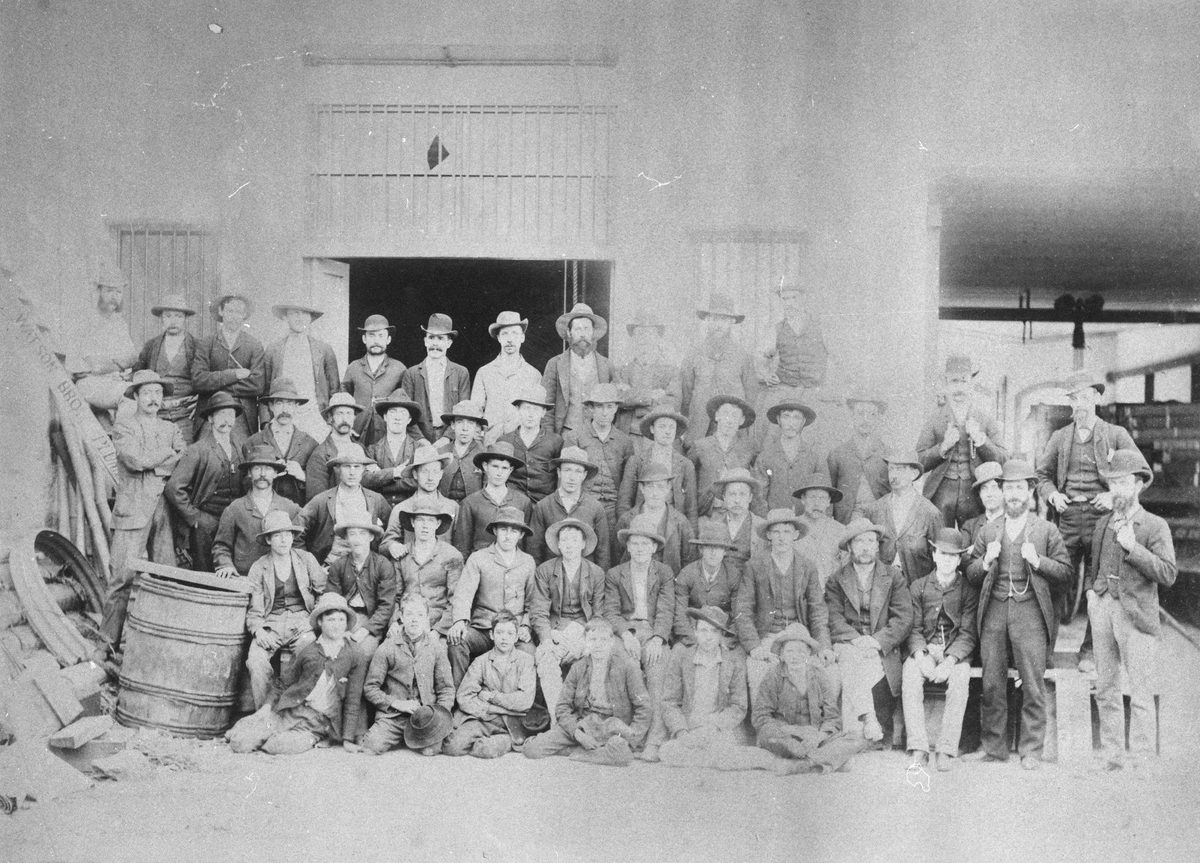 Watson Brothers, Pumbers, staff photograph, 1890