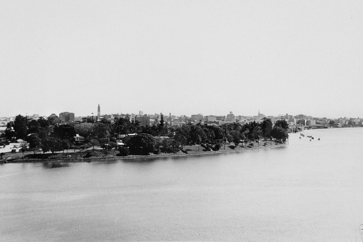 View of Gardens Point, Brisbane, from the Brisbane River, 1950