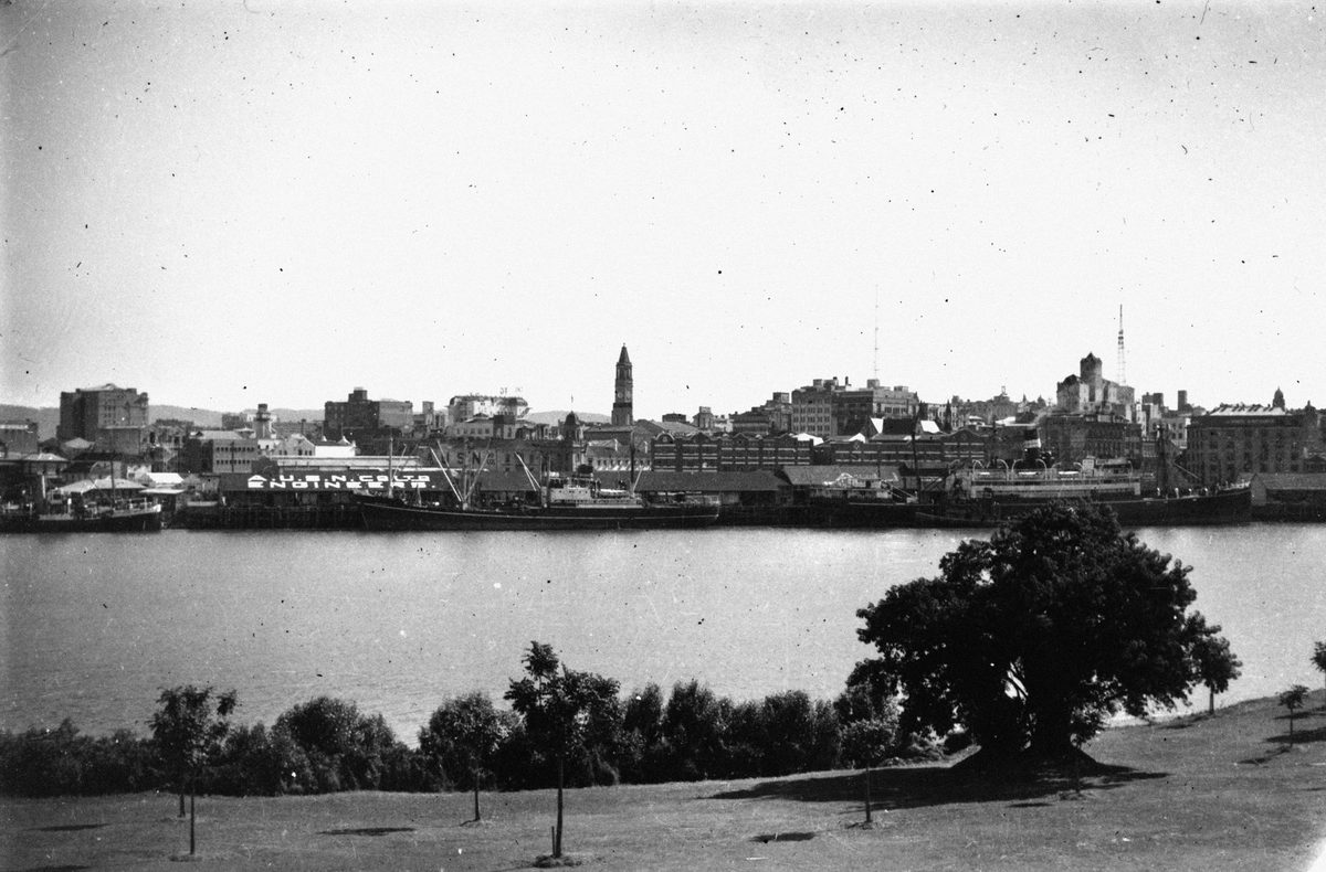 Along the Brisbane River at Town Reach, 1954