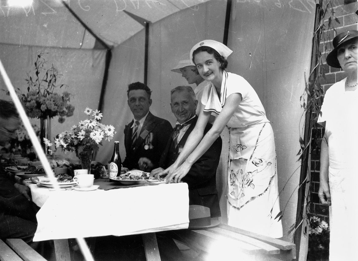 Celebrating Anzac Day in 1936
