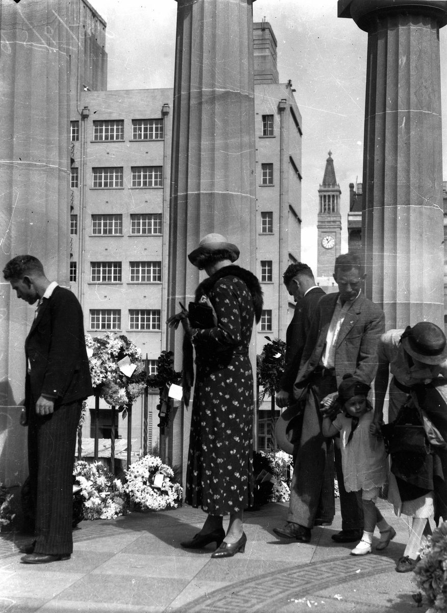 Anzac Day ceremony in Brisbane, 1936