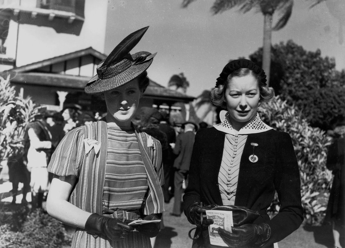 Nancy Tomkins and Pattie Crouch, looking glamorous at Ascot races, Brisbane, August 1939