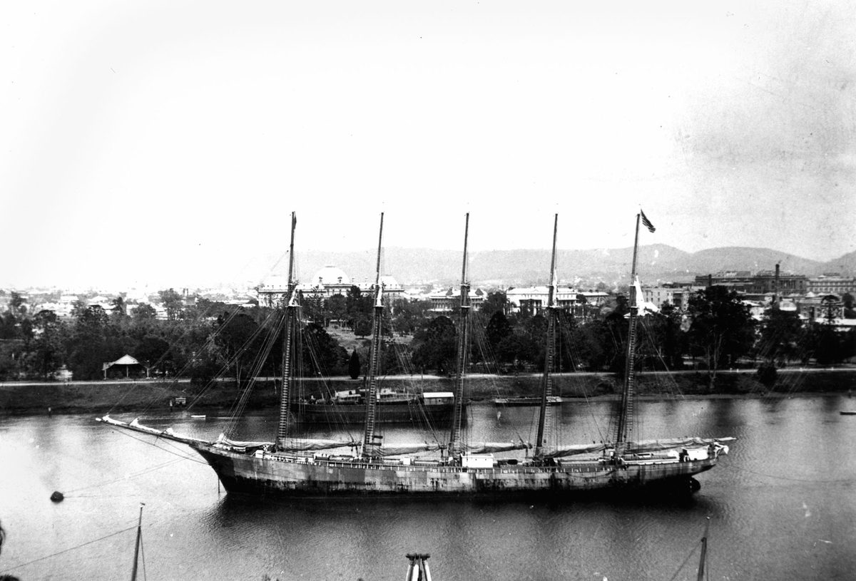 Kineo (ship)