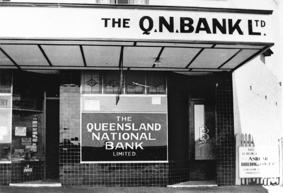 Front view of the Queensland National Bank, Nundah branch, 1940