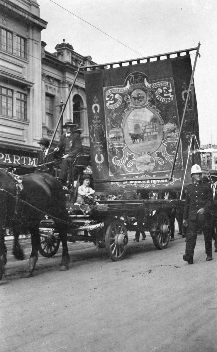 Federated Carters and Drivers Union float in the Eight Hour Day procession, Brisbane, 1924