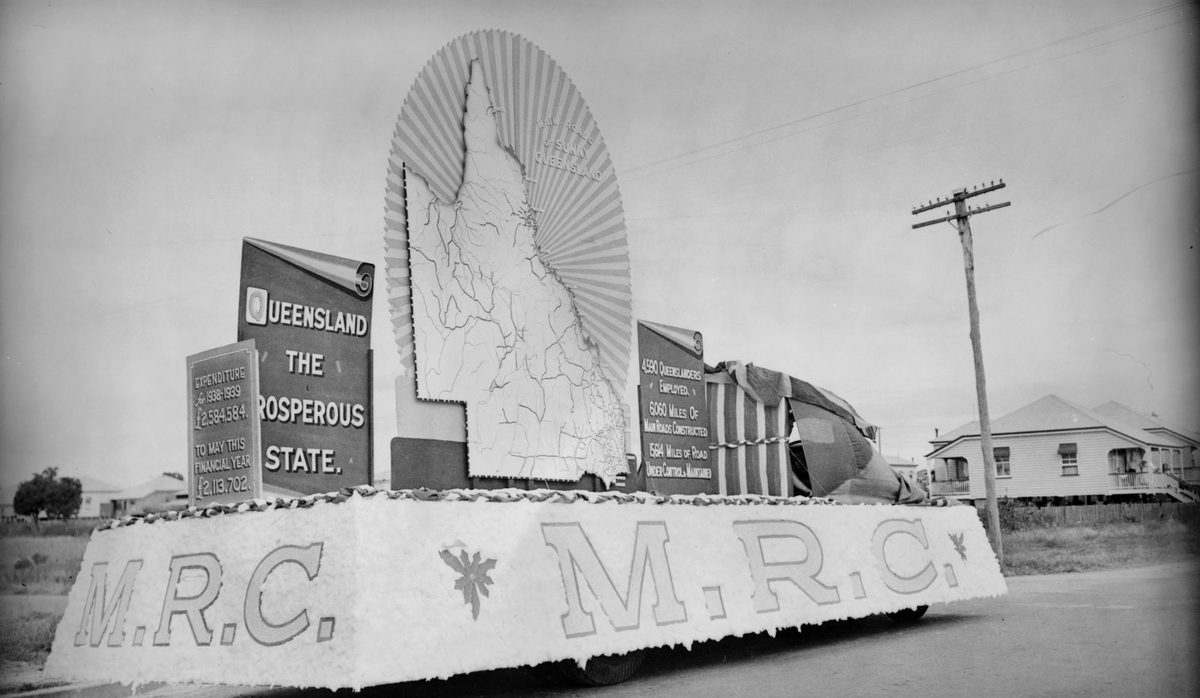 Main Roads procession float for Labor Day, Brisbane, 1940