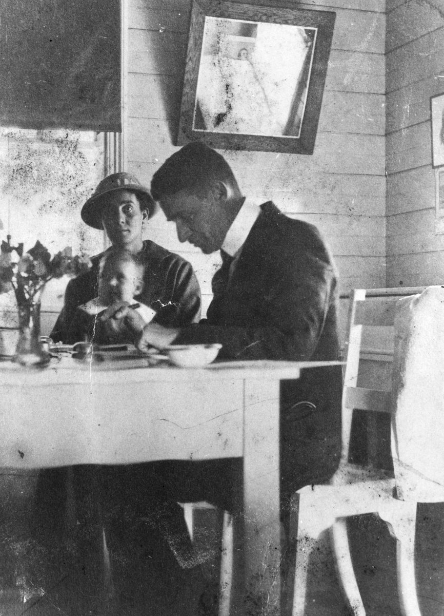 Mother and child consult the doctor at the new baby clinic, New Farm, 1918