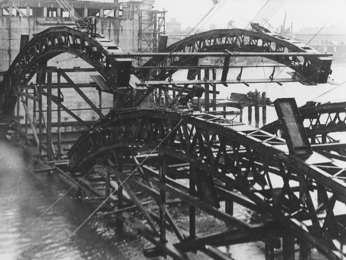 William Jolly Bridge during construction, Brisbane, 1931