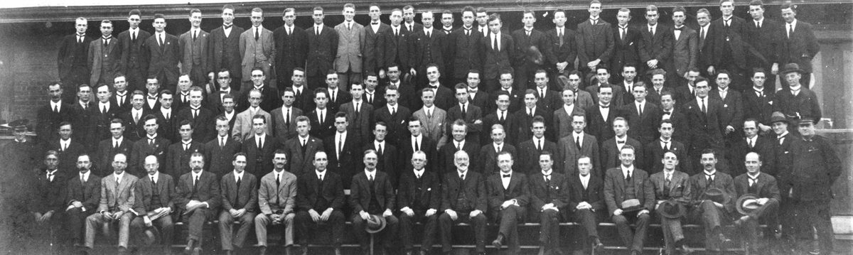 Staff of the Commonwealth Bank, 1921