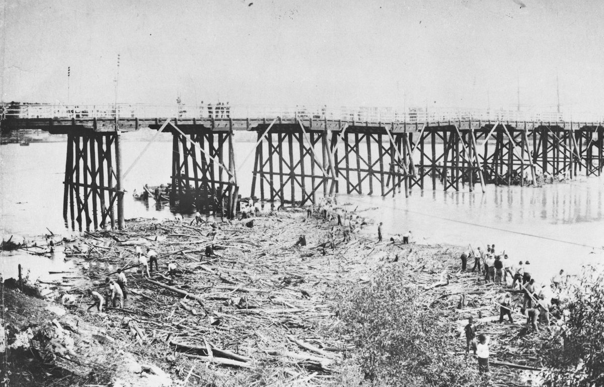 Temporary section of Victoria Bridge, Brisbane, 1896