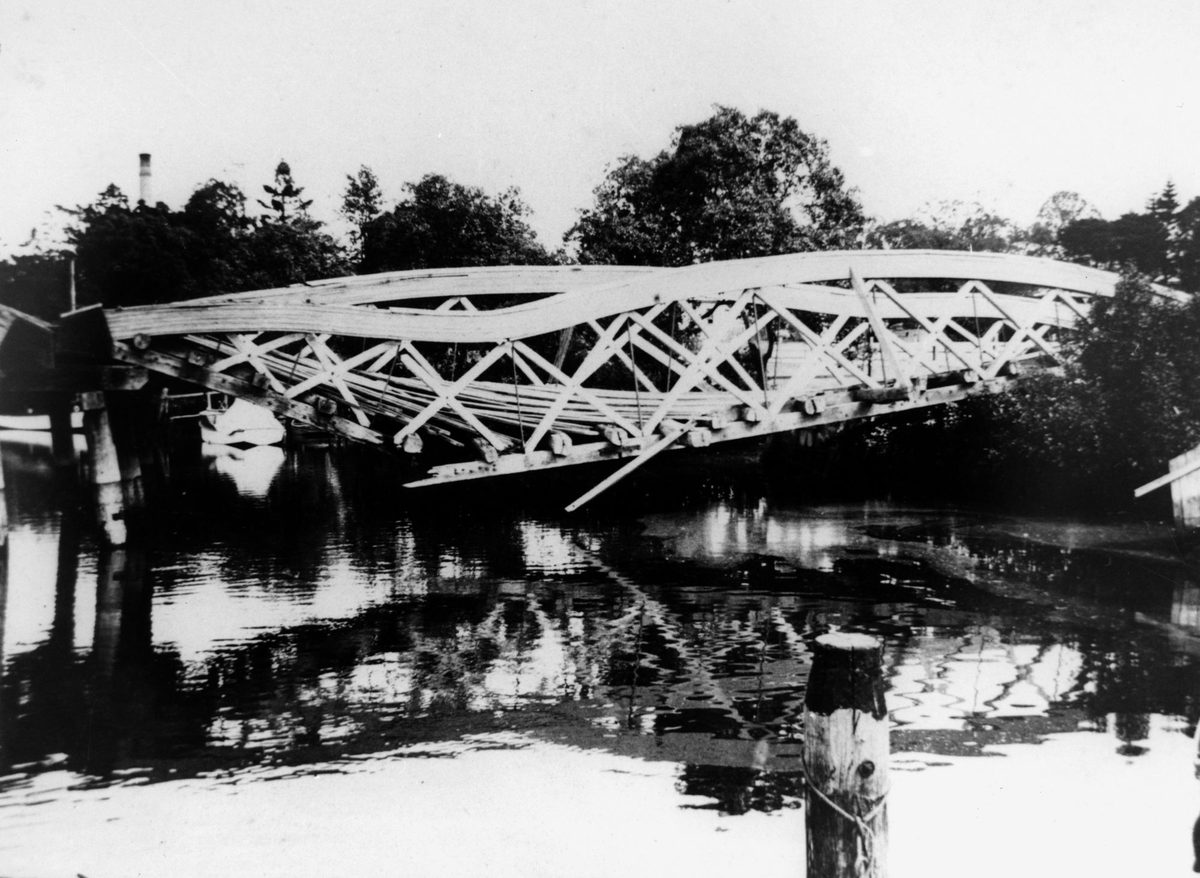 Collapse of Albion Bridge, 1919