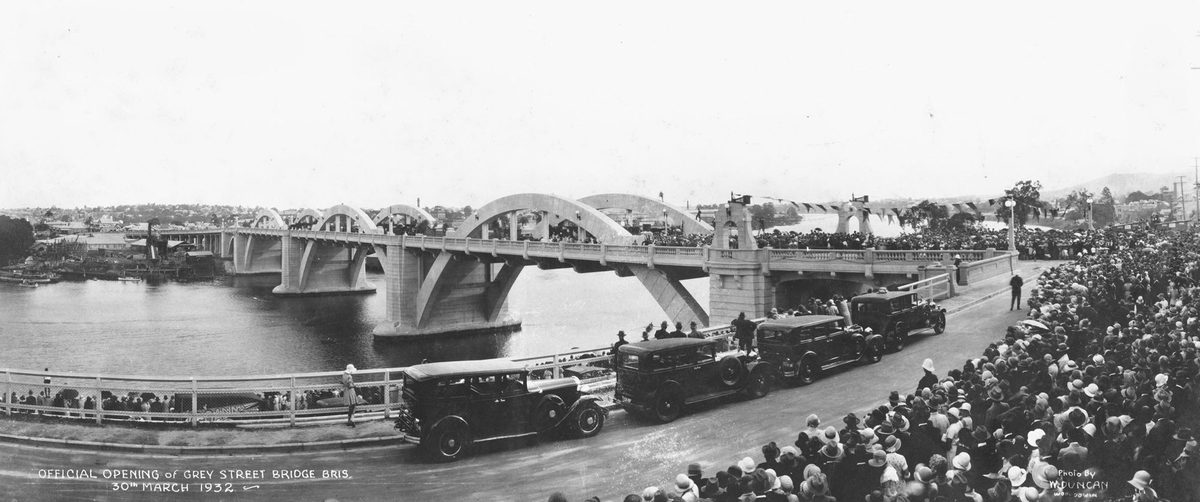 Official opening of the Grey Street Bridge, Brisbane, 1932