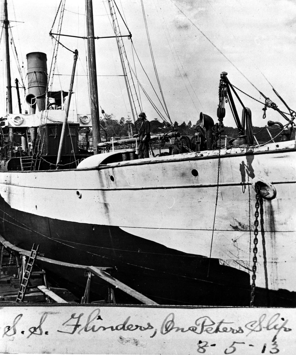 Ship on the slip at Kangaroo Point, Brisbane, 1913